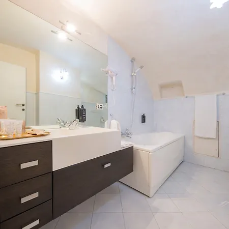 Guest house Tilo 4*