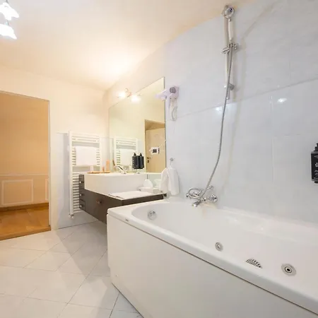 بيت ضيافة Tilo 4*